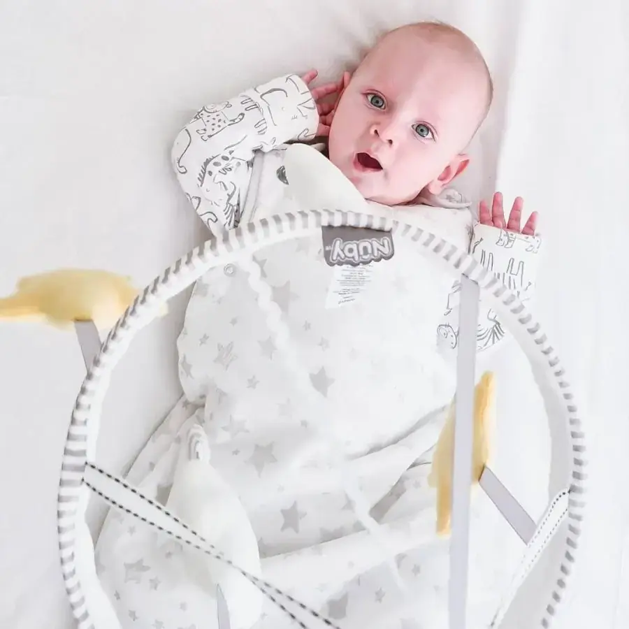 Мобиль Nuby Музыкальная карусель пингвин и его друзья 0+ мес